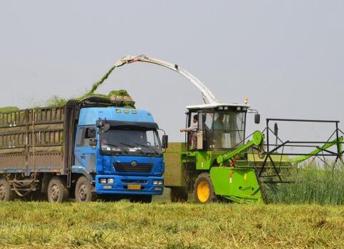 farm machinery equipment manufacturer